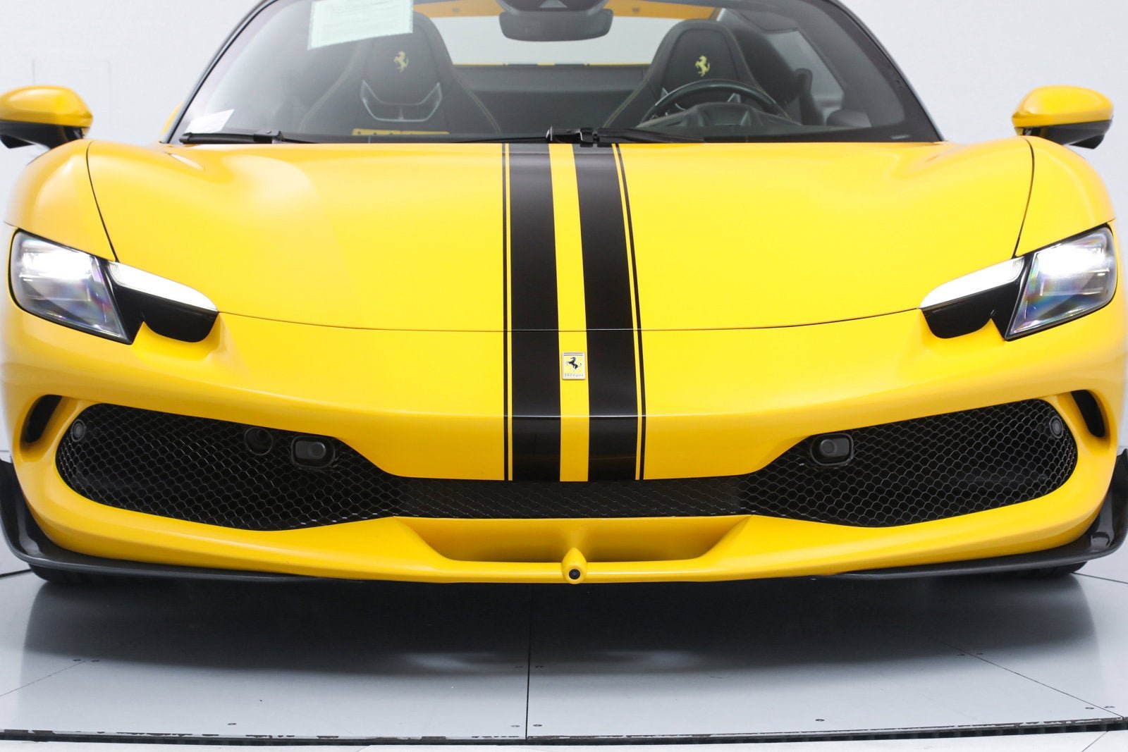 Used 2024 Giallo Modena Ferrari  image 14