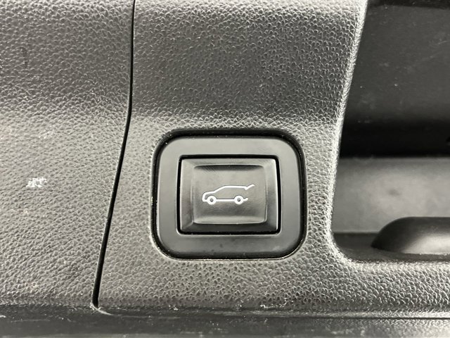 Used 2019 Blue Steel Metallic GMC SLE image 31