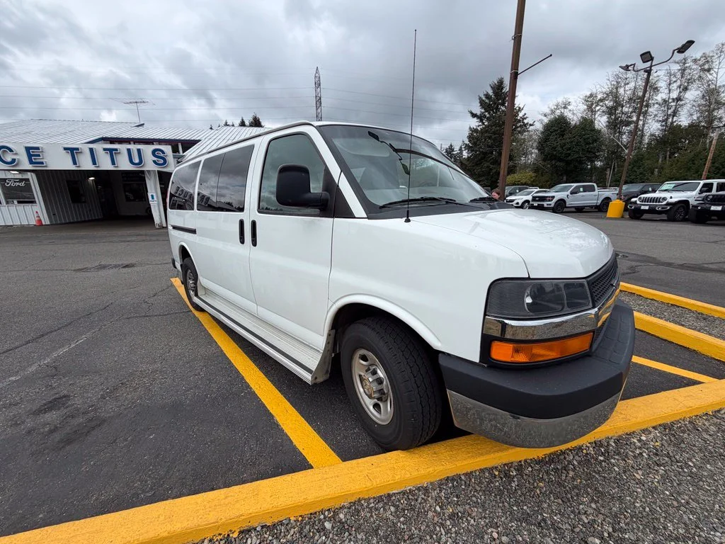 2015 Chevrolet Express Passenger
