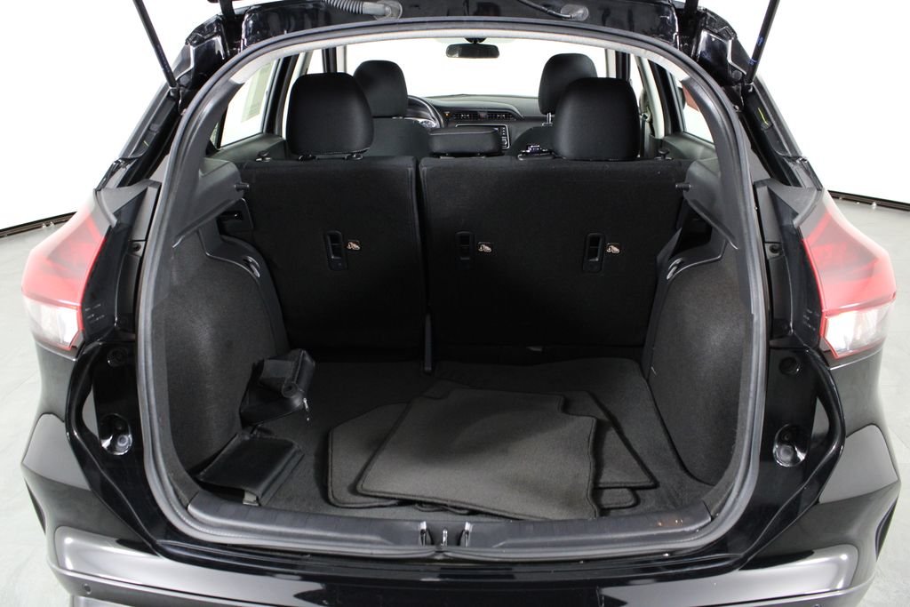 2022 Nissan Kicks S - Photo 14