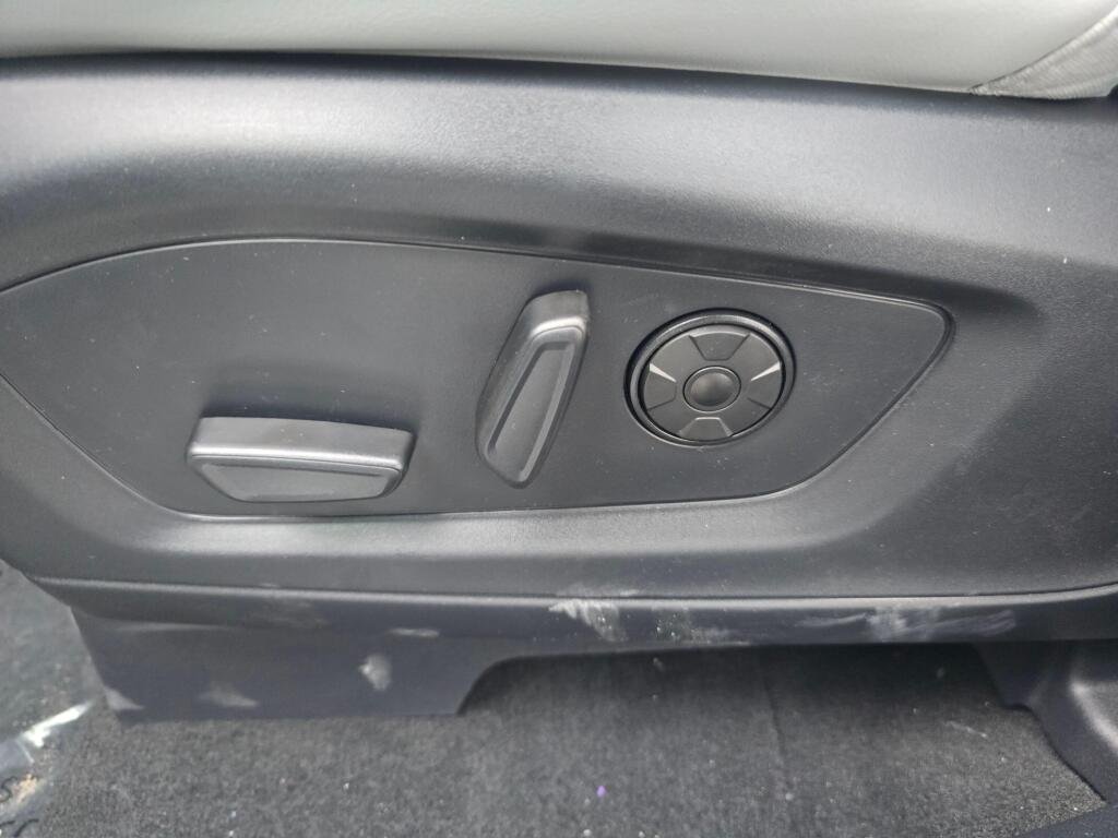 2026 Ford Explorer Platinum - Photo 21