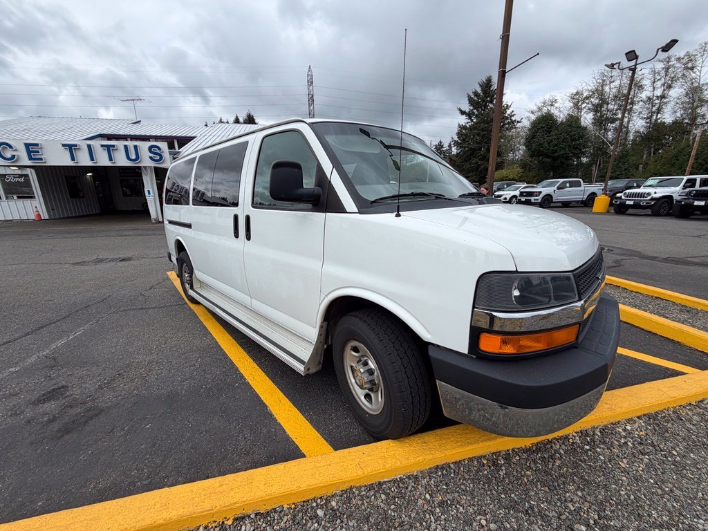 2015 Chevrolet Express Passenger