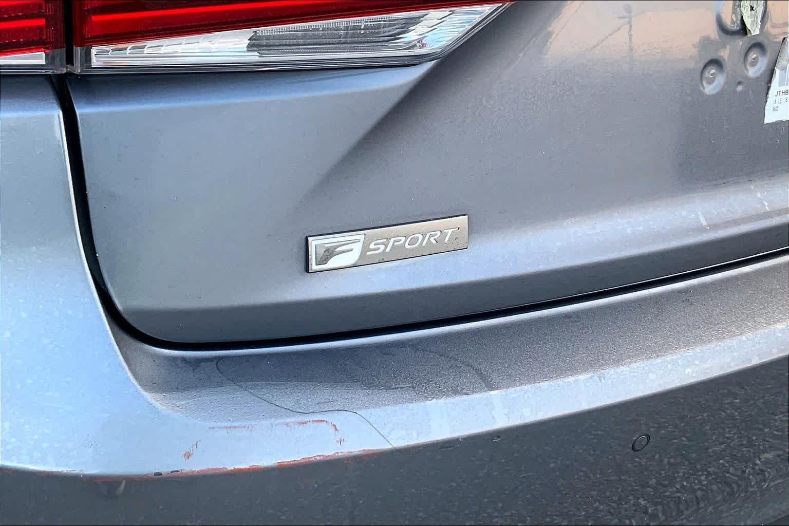 Used 2018 Nebula Gray Pearl Lexus  image 28