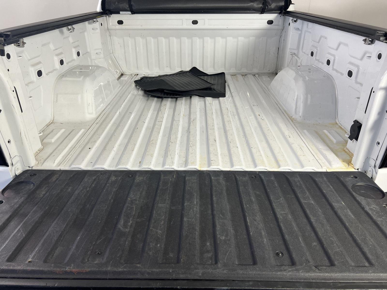 Used 2023 Summit White GMC Elevation image 4
