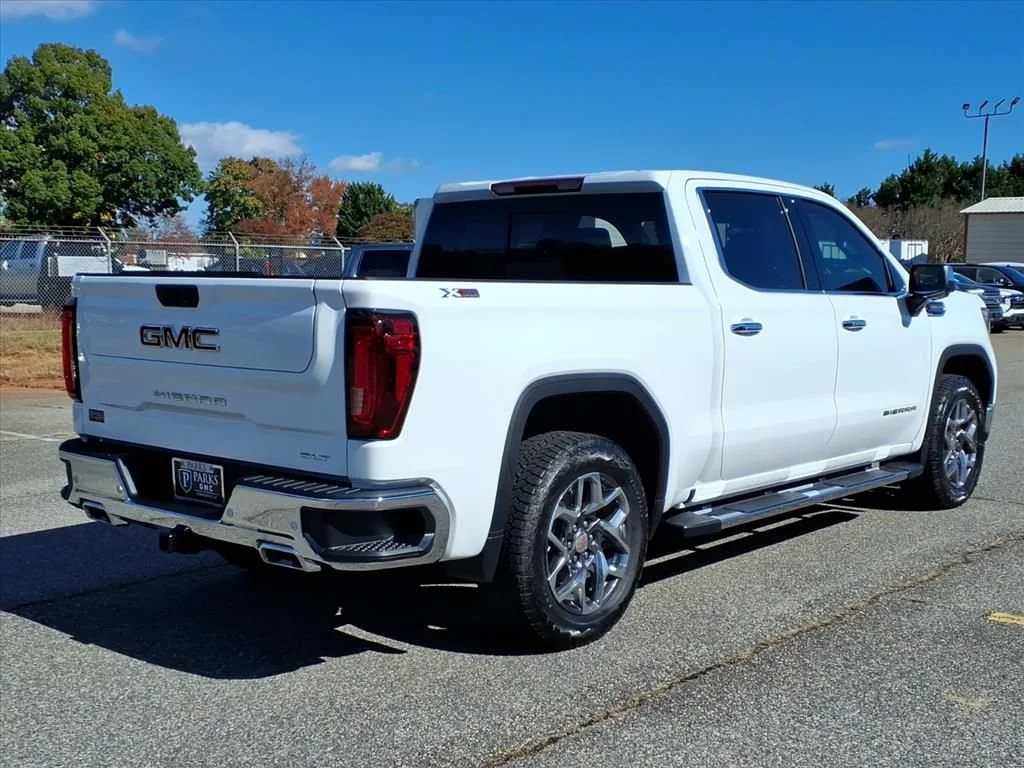 2026 GMC Sierra 1500 SLT - Photo 29