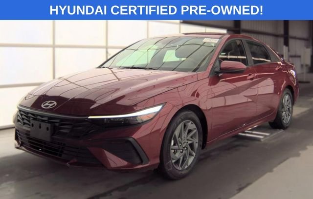 Certified Used 2025 Red Hyundai Blue image 1