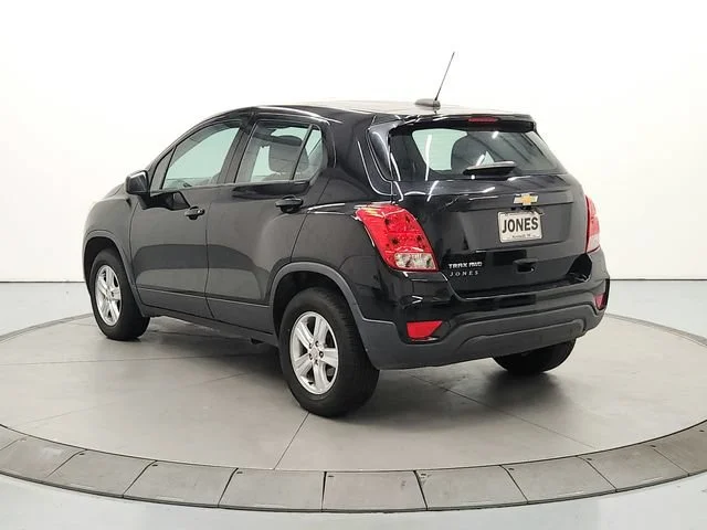 Used 2017 MOSAIC BLACK METALLIC Chevrolet LS image 6