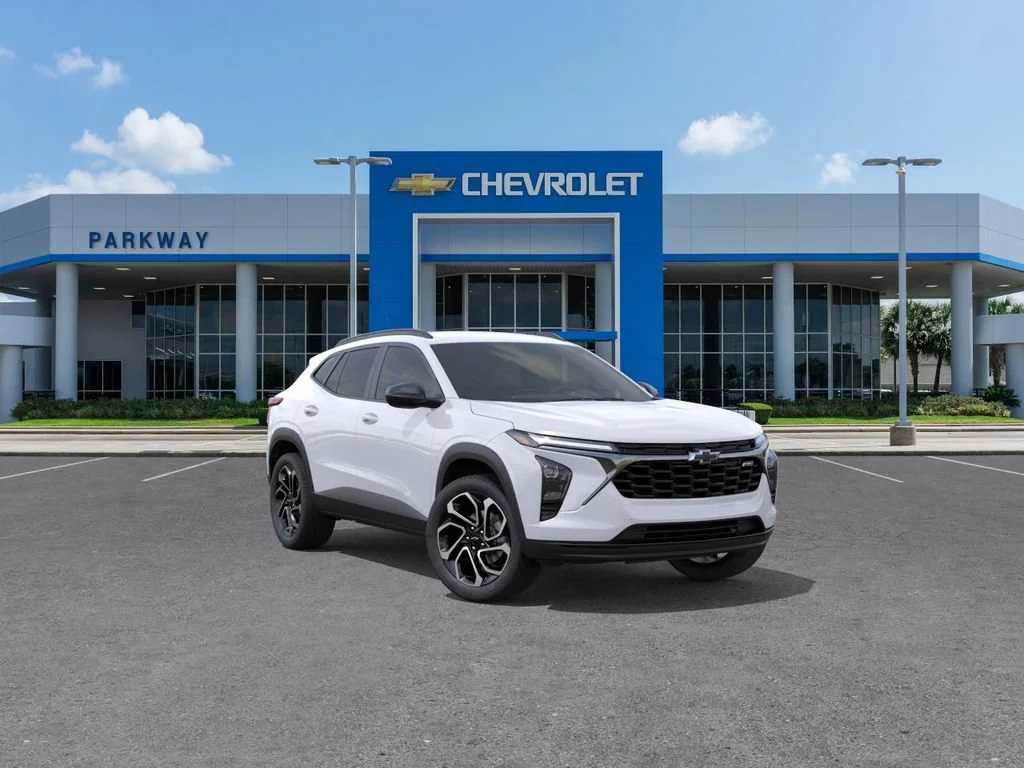 New 2026 Summit White Chevrolet 2RS image 1