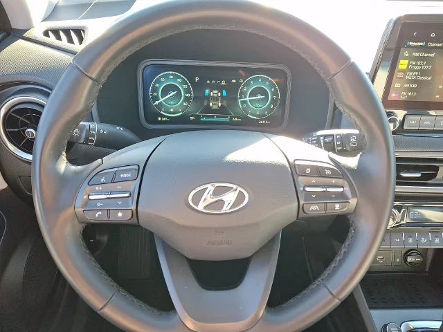 Used 2023 Black Hyundai Limited image 19