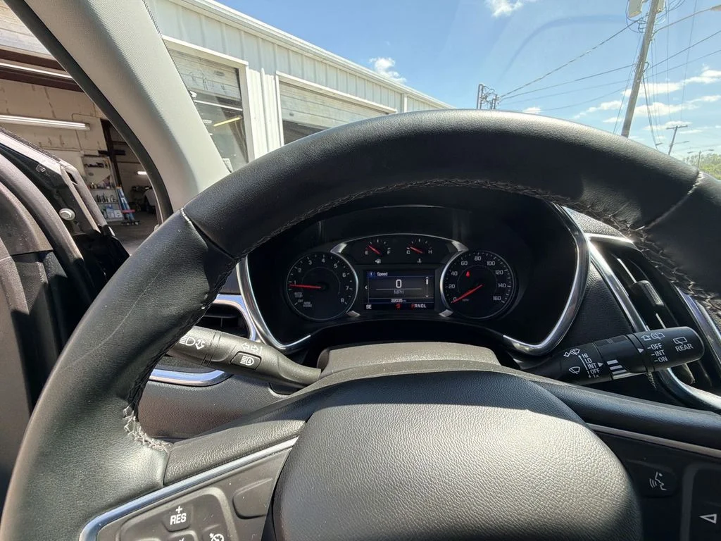 Used 2023 Gray Chevrolet LT image 15