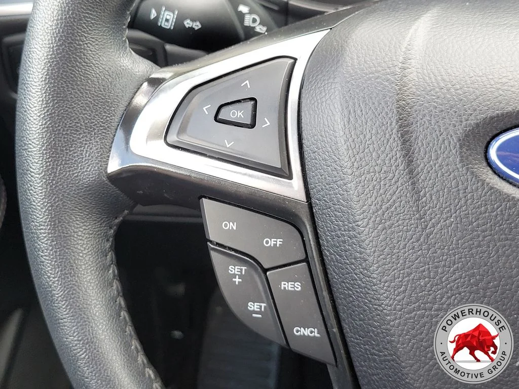 Used 2024 Gray Ford SEL image 29