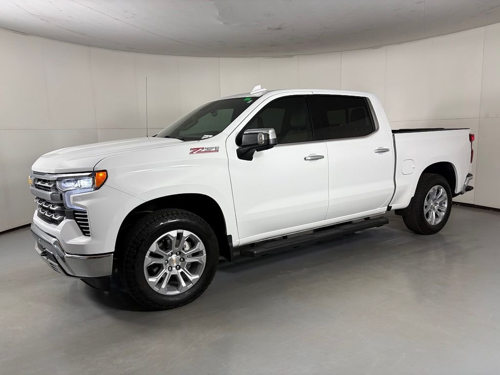 Used 2026 White Chevrolet LTZ image 5