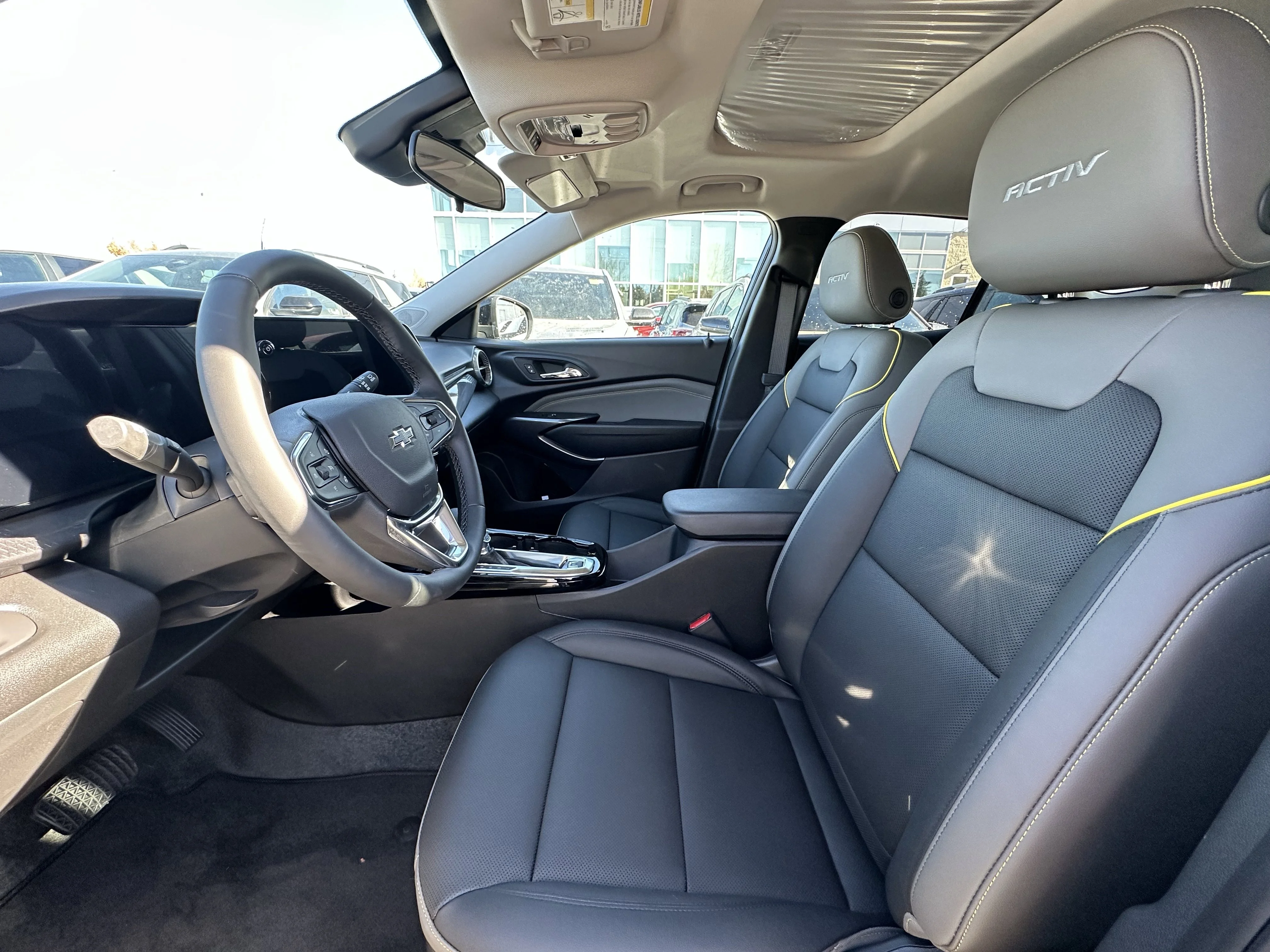 New 2026 Mosaic Black Metallic Chevrolet ACTIV image 14