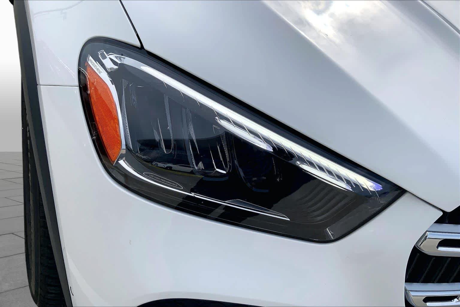 Used 2025 Polar White Mercedes-Benz GLE 350 image 24