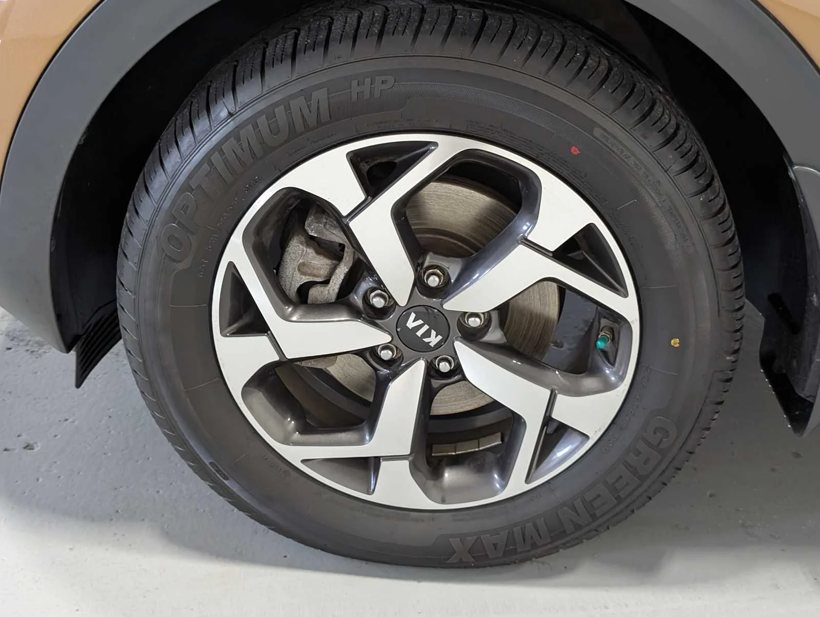 Used 2020 Burnished Copper Kia LX image 3