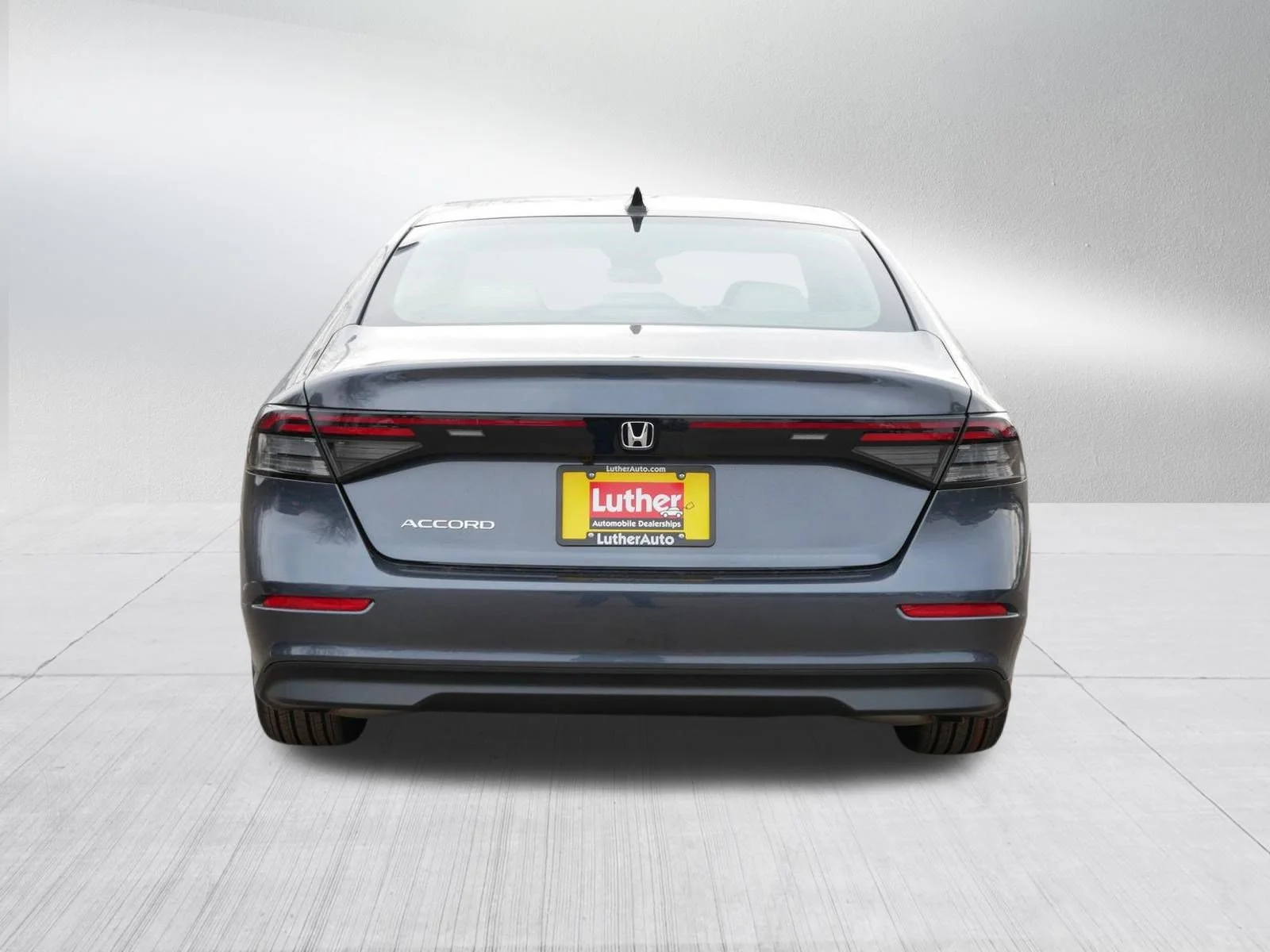New 2026 Meteorite Gray Metallic Honda SE image 6