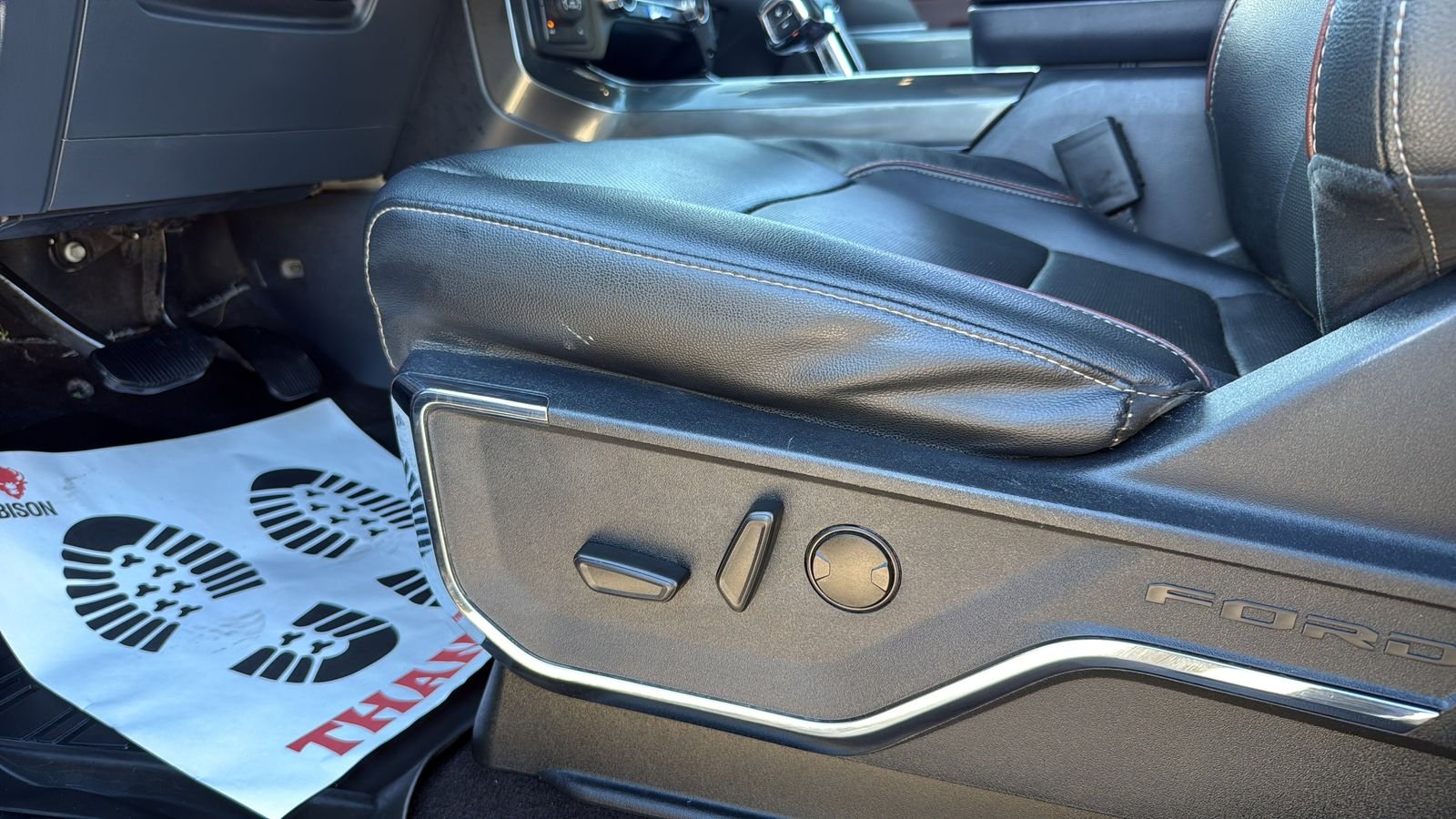 Used 2022 Black Ford Lariat image 38