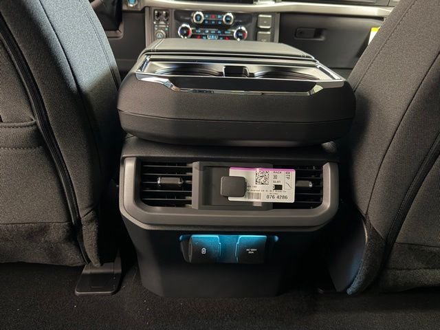 New 2026 Agate Black Metallic Ford XLT image 38