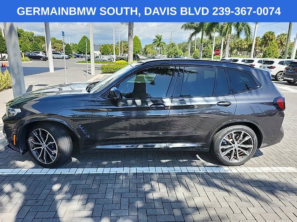 Used 2022 Dark Graphite BMW M40i image 3