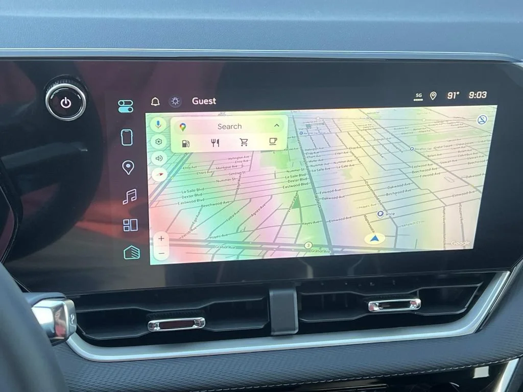 2027 Chevrolet Equinox LT - Photo 14