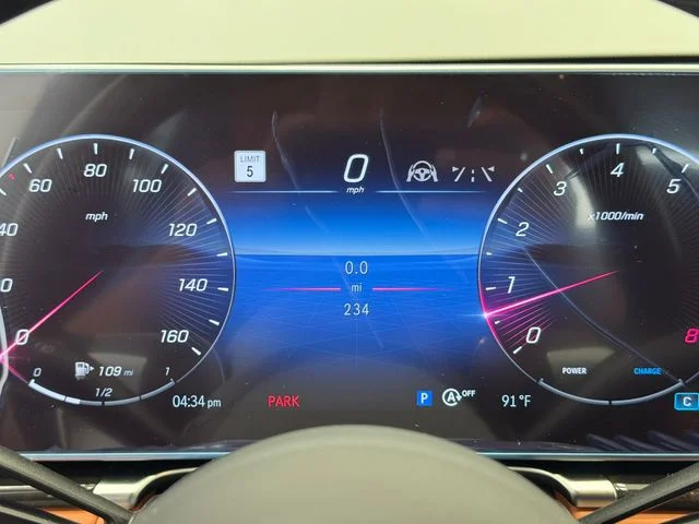 Used 2026 MANUFAKTUR Olive Metallic Mercedes-Benz S 580 image 2