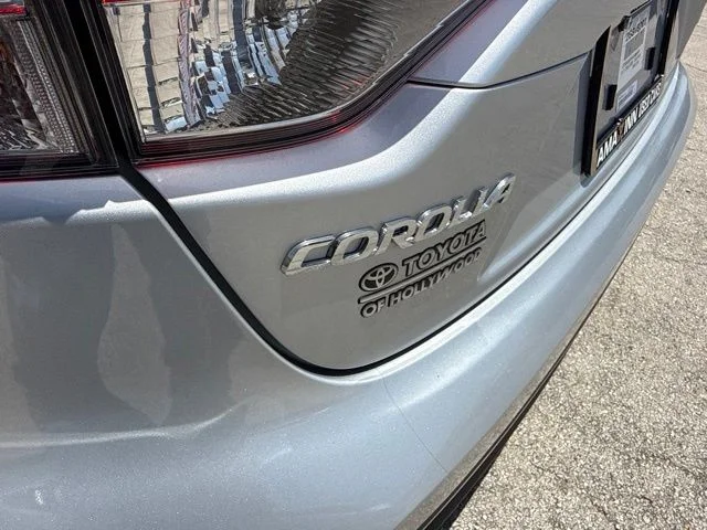 Used 2025 Silver Toyota LE image 31