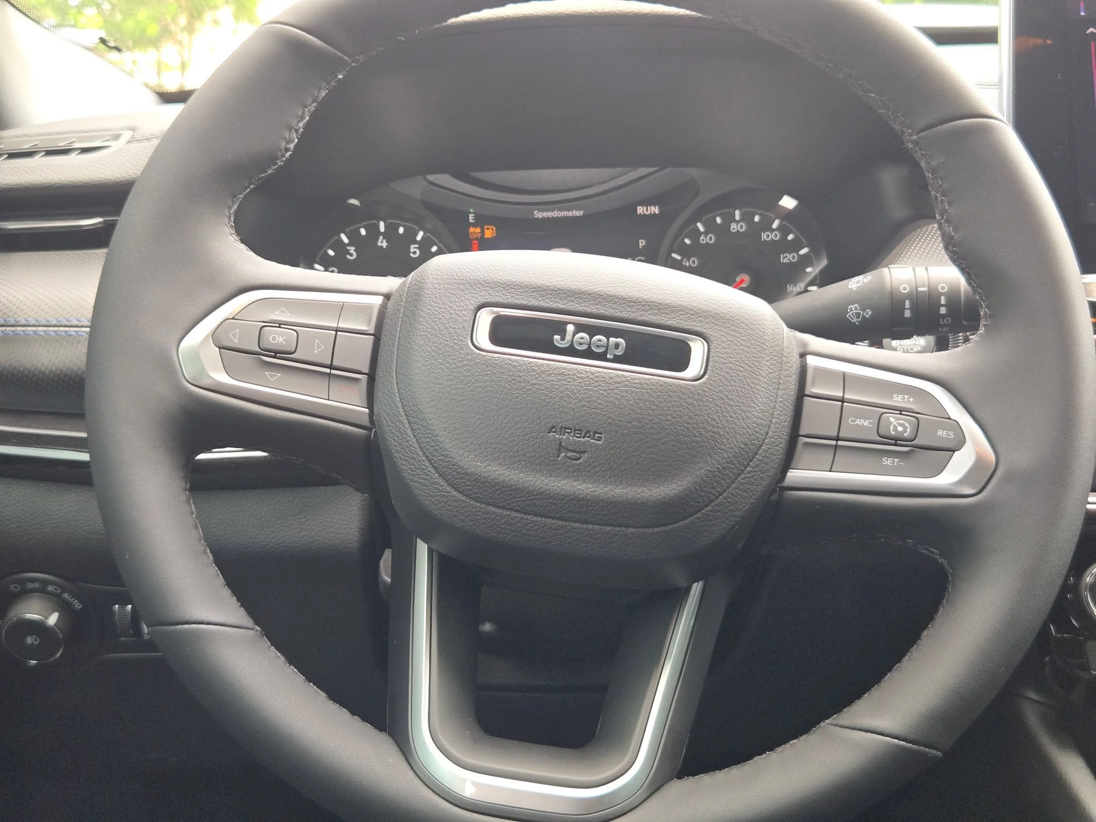 New 2026 Hydro Blue Pearlcoat Jeep Latitude image 18