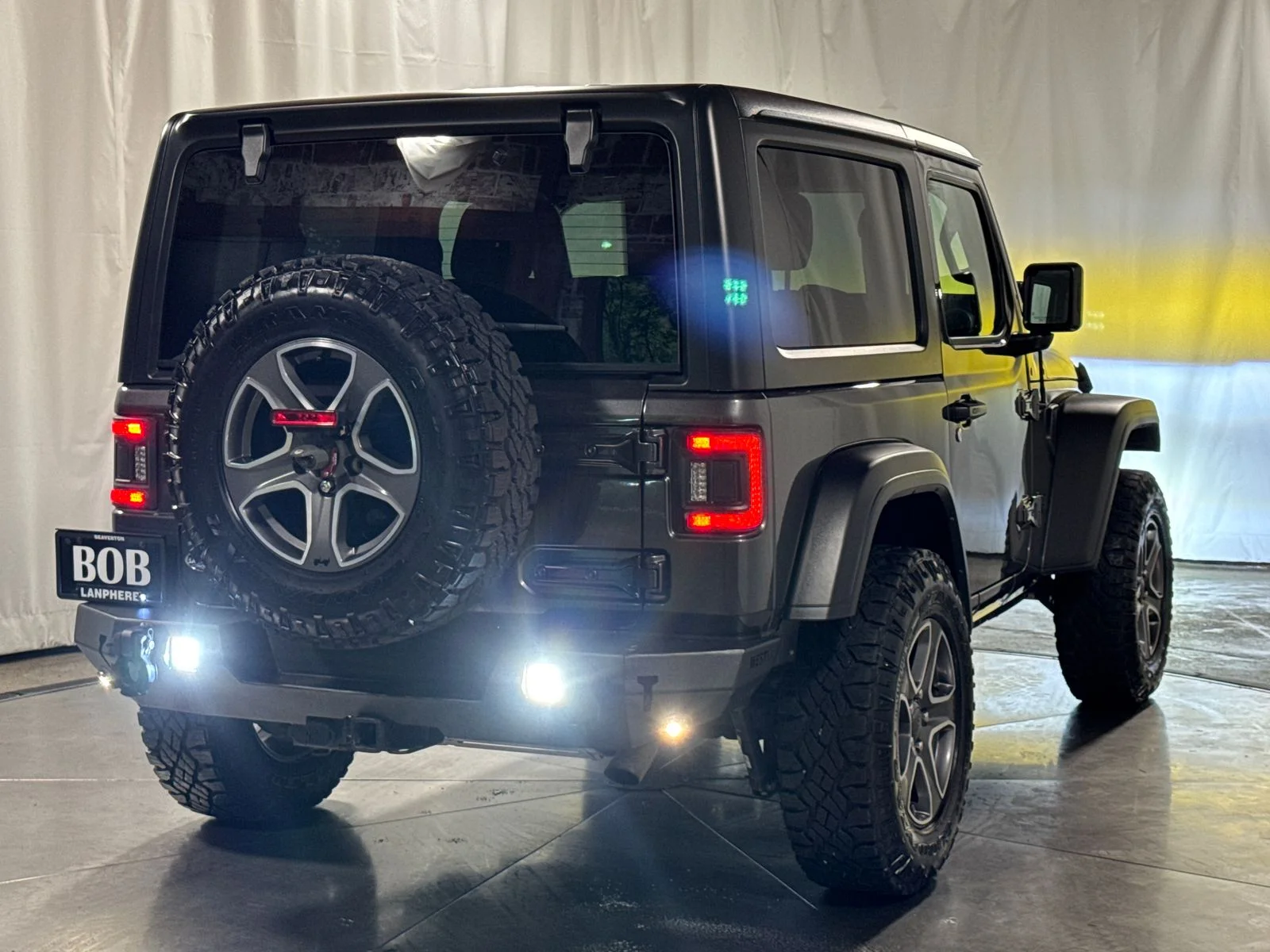 Used 2022 Crystal Metallic Jeep Sport S image 10