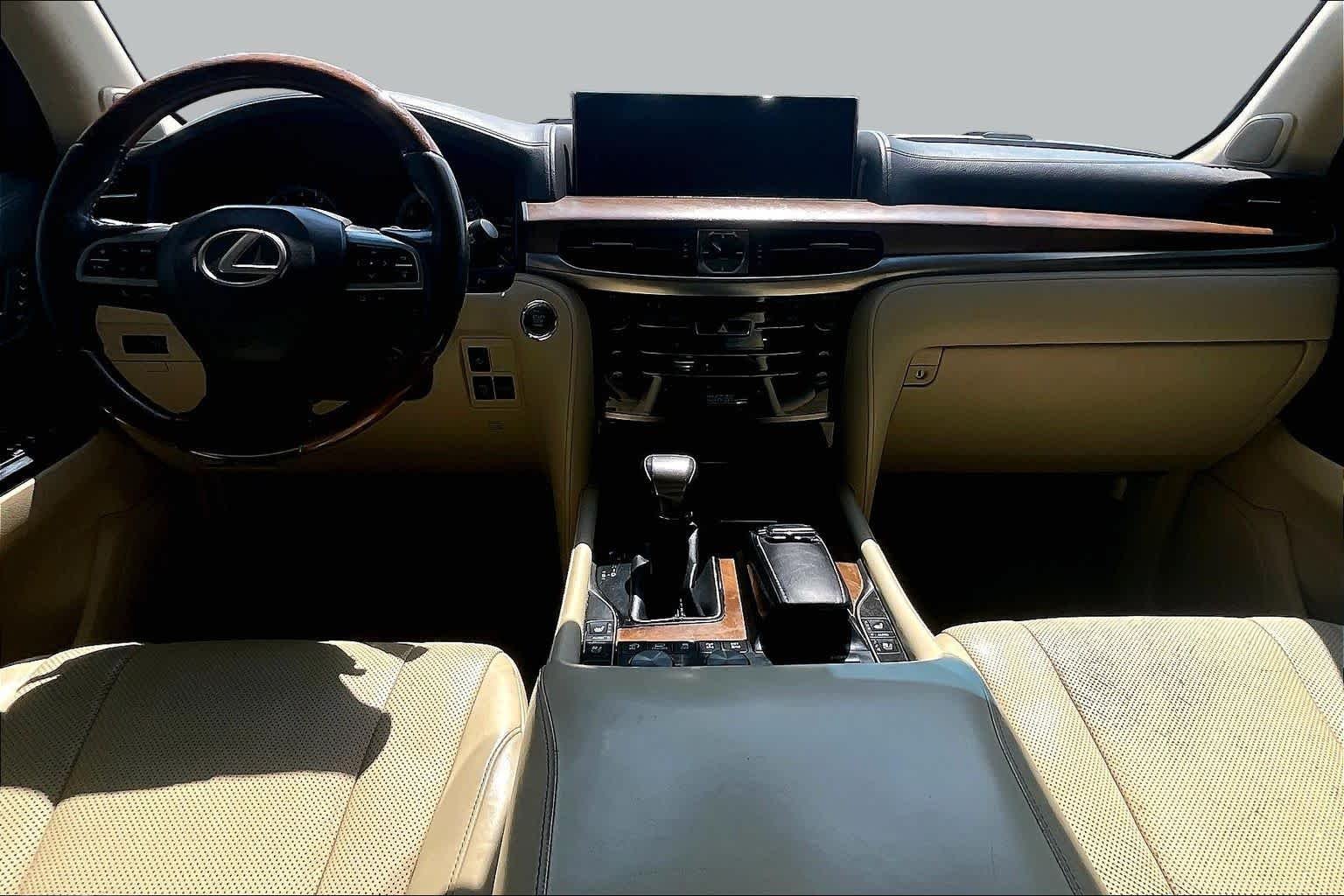 Used 2017 Starfire Pearl Lexus  image 14