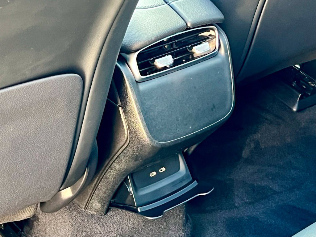 Certified Used 2023  Mercedes-Benz 350 SUV image 32