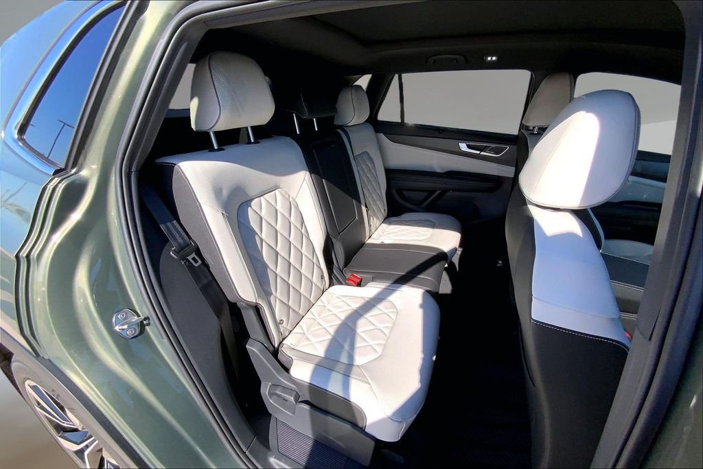 New 2026 Avocado Green Pearl Volkswagen 2.0T SEL Premium R-Line image 10