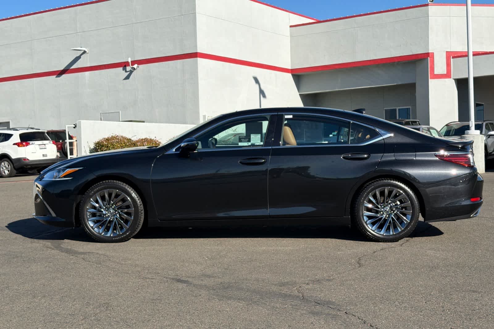 Used 2024 Caviar Lexus Luxury image 9