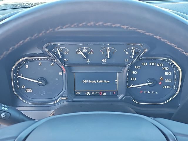 2022 GMC Sierra 2500HD AT4 - Photo 11