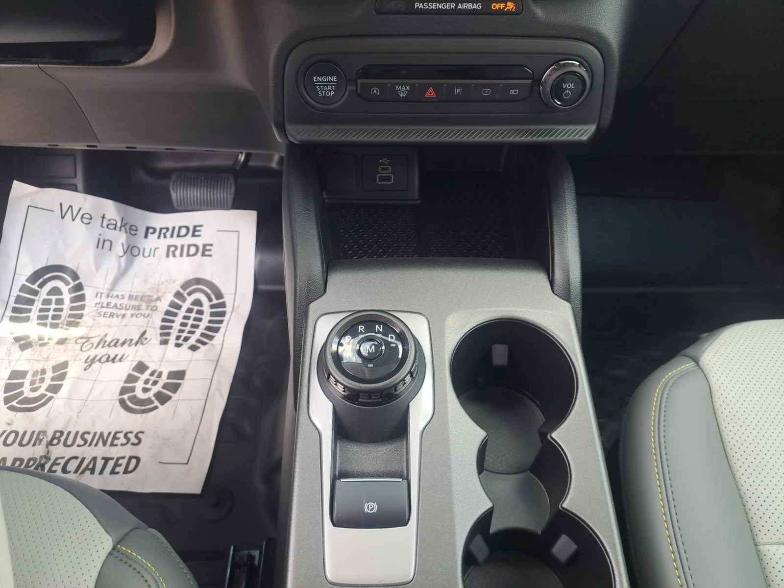 New 2026 Velocity Blue Metallic Ford Badlands image 20