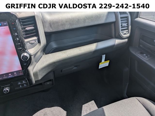 2025 RAM 2500 Tradesman - Photo 18