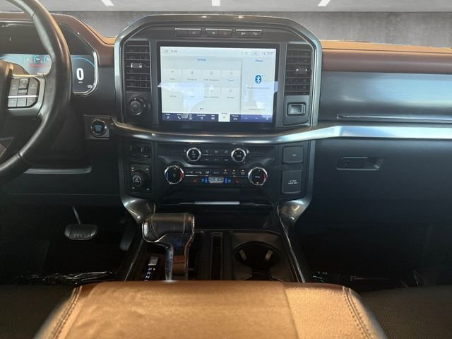 Certified Used 2022 Space White Metallic Ford Lariat image 4