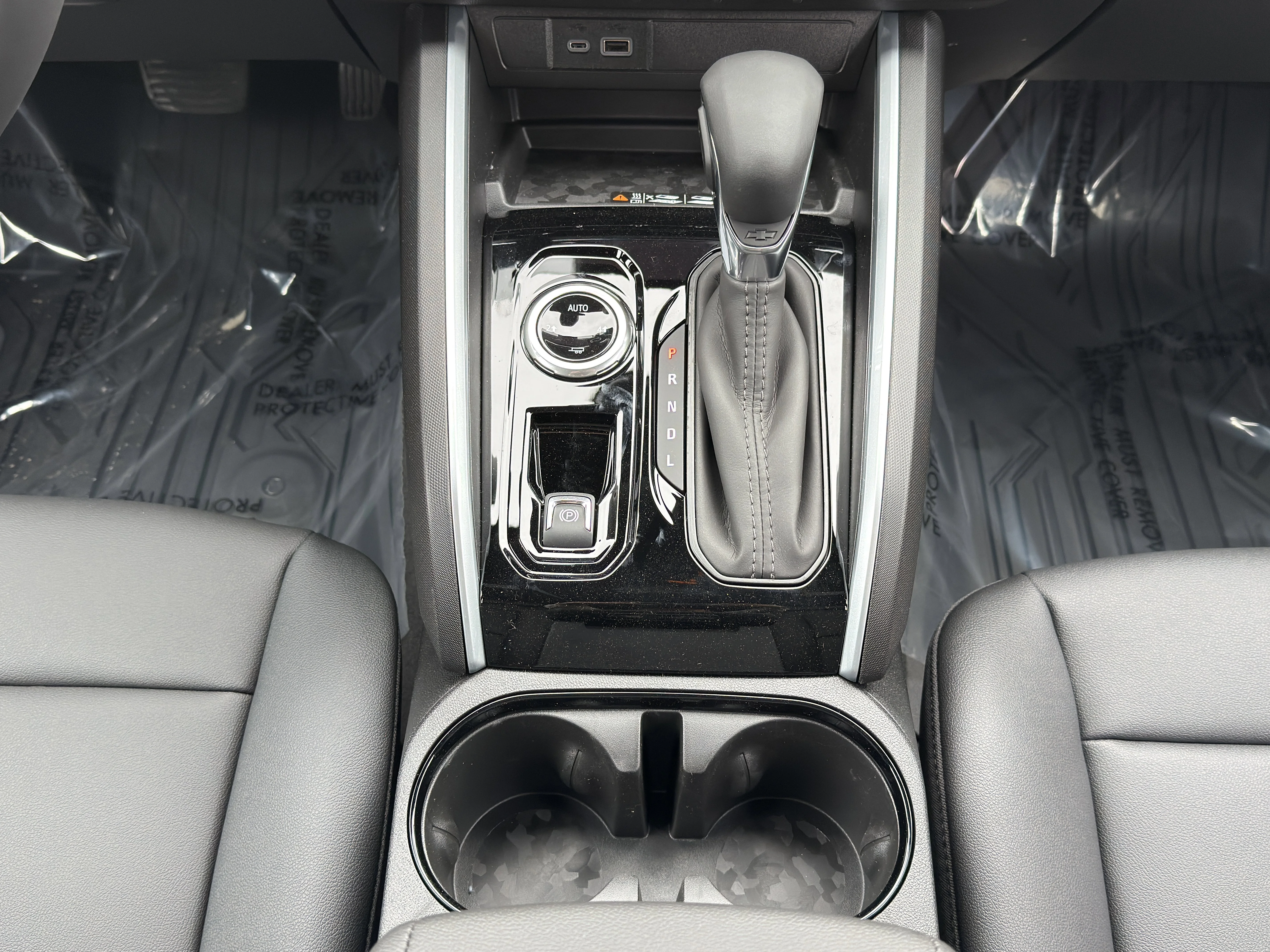 New 2026 Black Chevrolet LT image 31