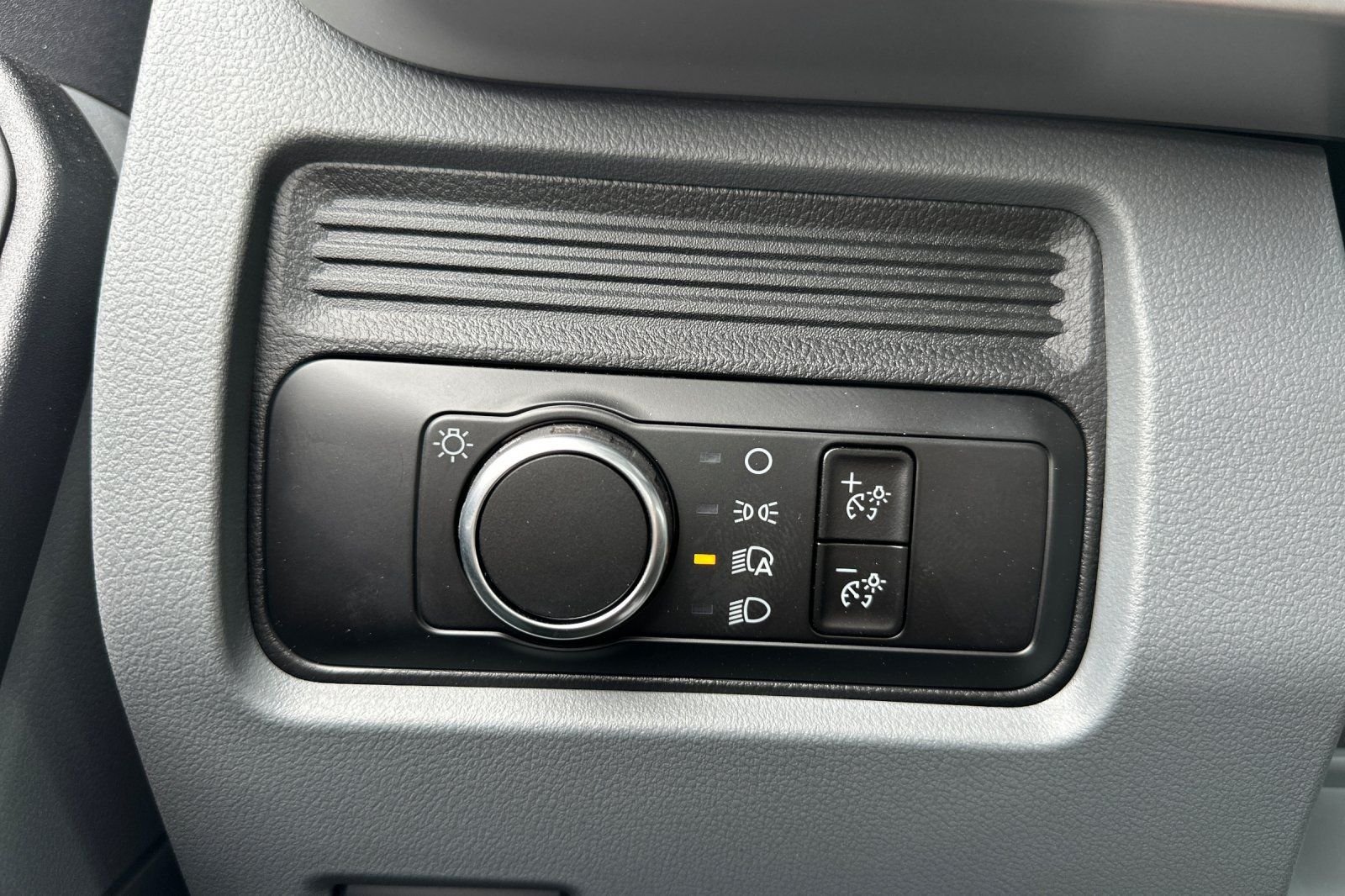 2024 Ford F-550 Super Duty Chassis Cab XL - Photo 19