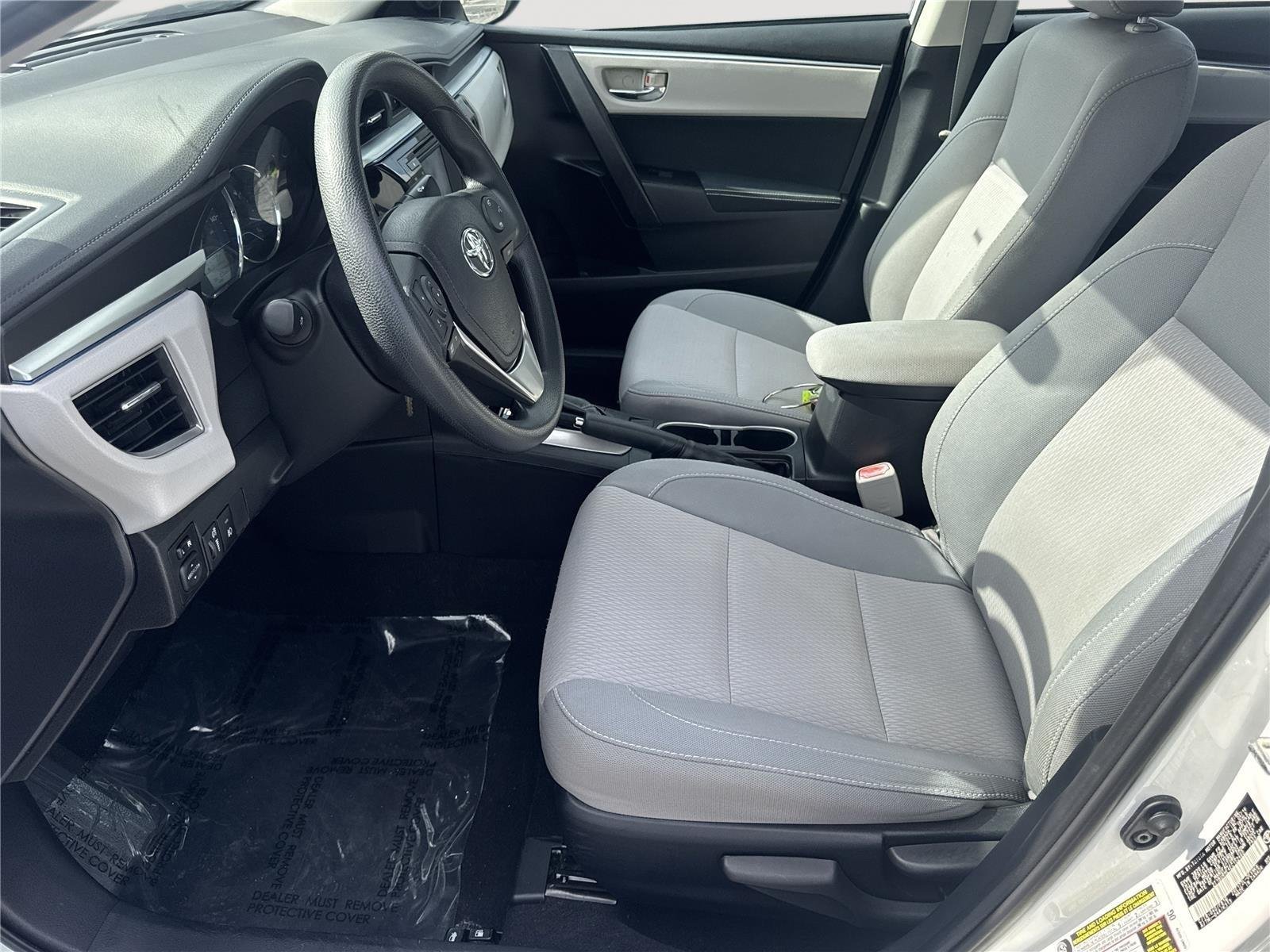 Used 2014 Super White Toyota LE image 7
