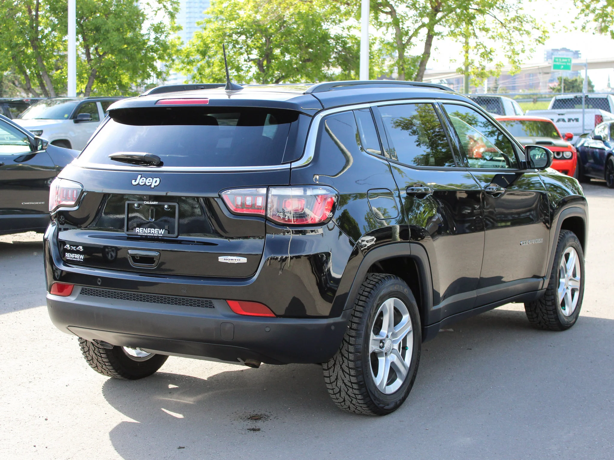 Certified Used 2023 Black Jeep North * Loaded | Heated Leather Seats | Adaptive Cruise | Apple CarPlay | 360 View Camera image 16