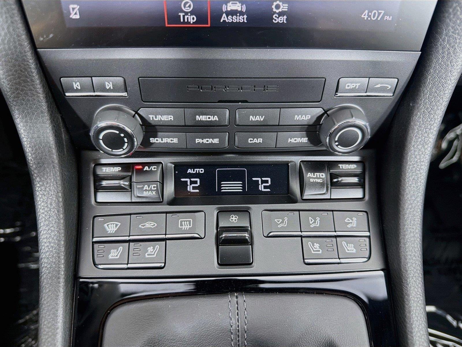 Used 2024 Black Porsche Style Edition image 19