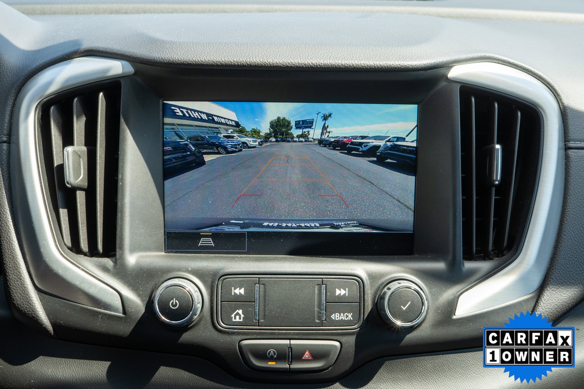 2023 GMC Terrain SLE - Photo 19
