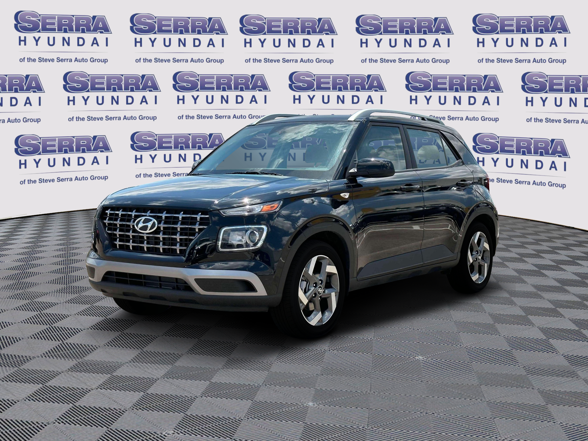 2025 Hyundai Venue SEL - Photo 18