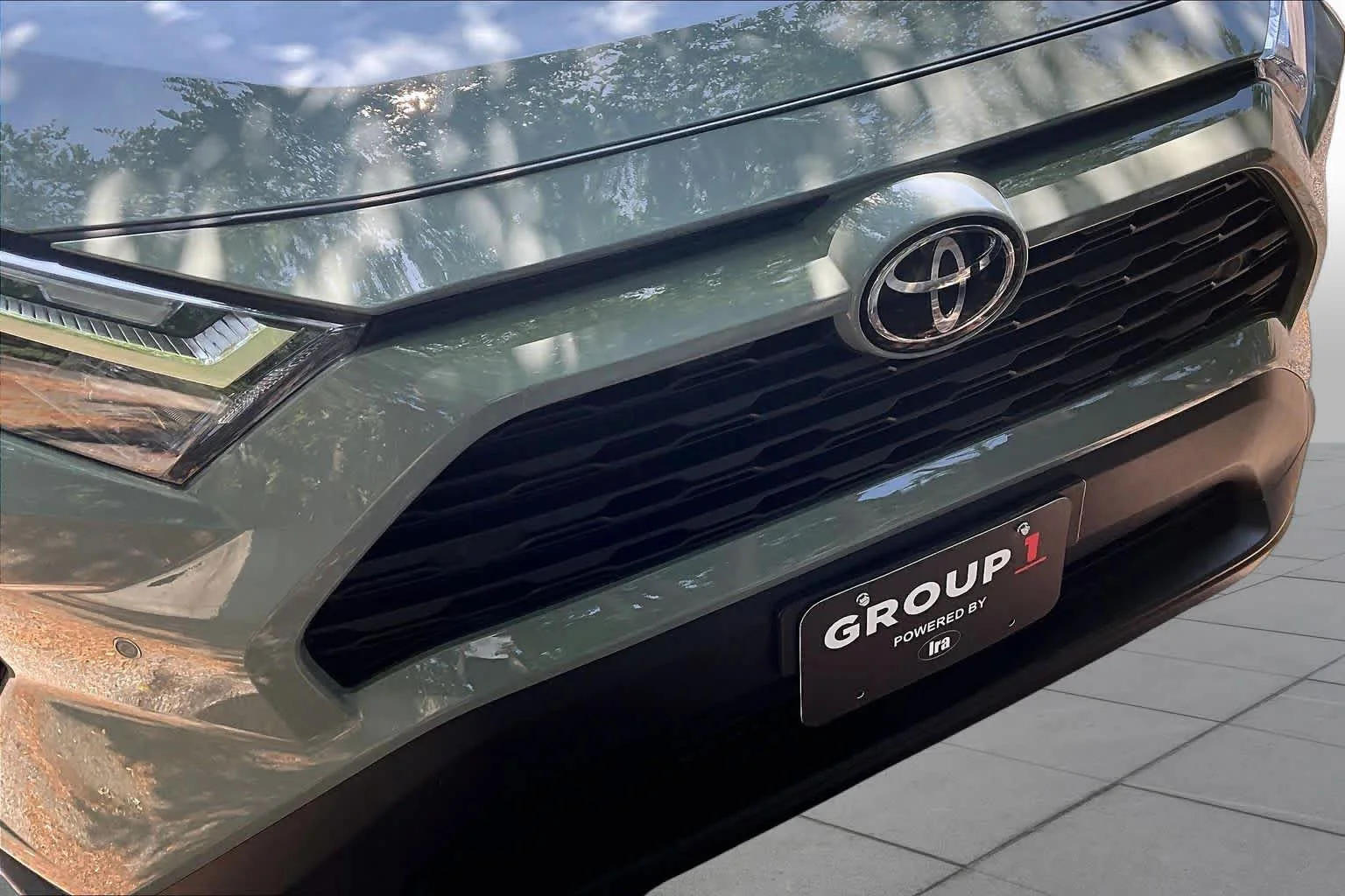 Used 2023 Lunar Rock Toyota XLE Premium image 29