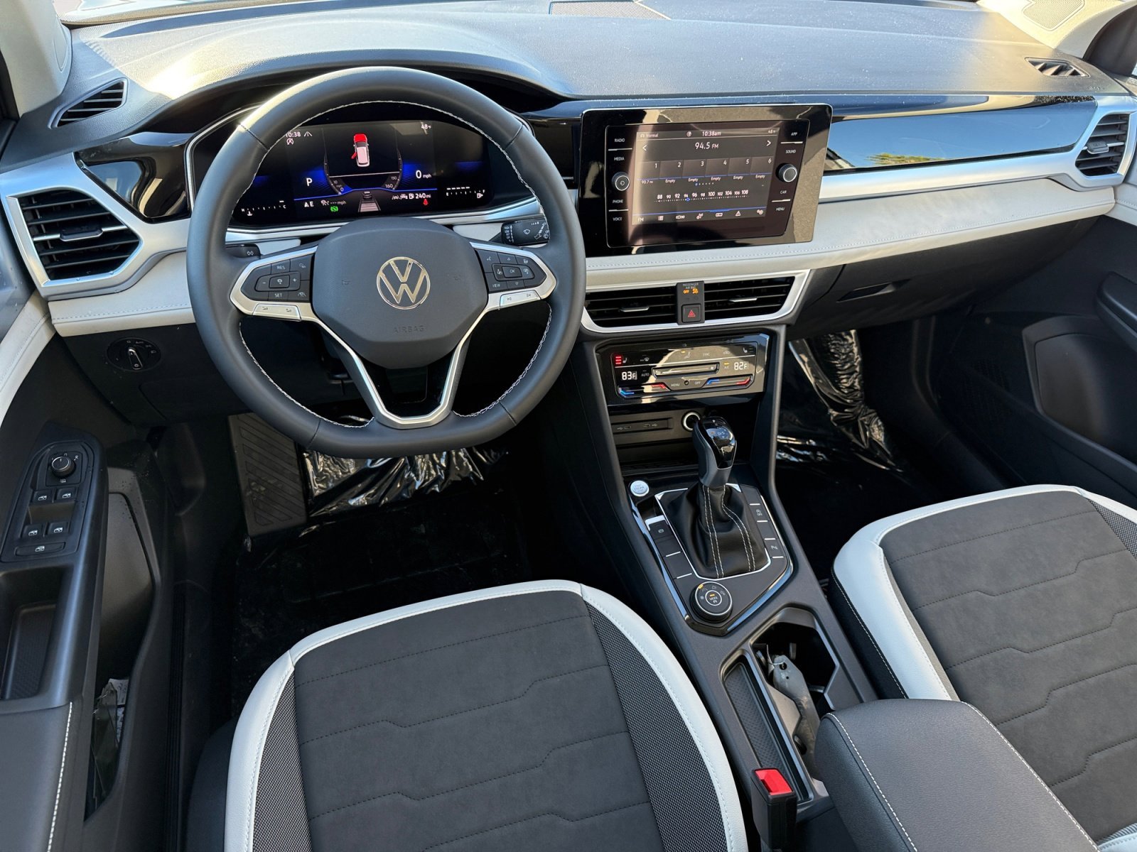 New 2026 Monument Gray Volkswagen SE image 15