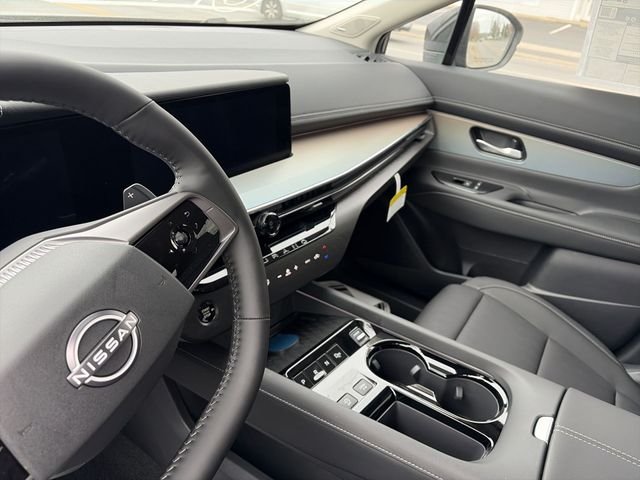 New 2026 Black Nissan Platinum image 15