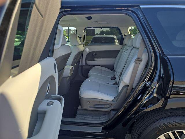 New 2026 Black Hyundai SEL Premium AWD image 22