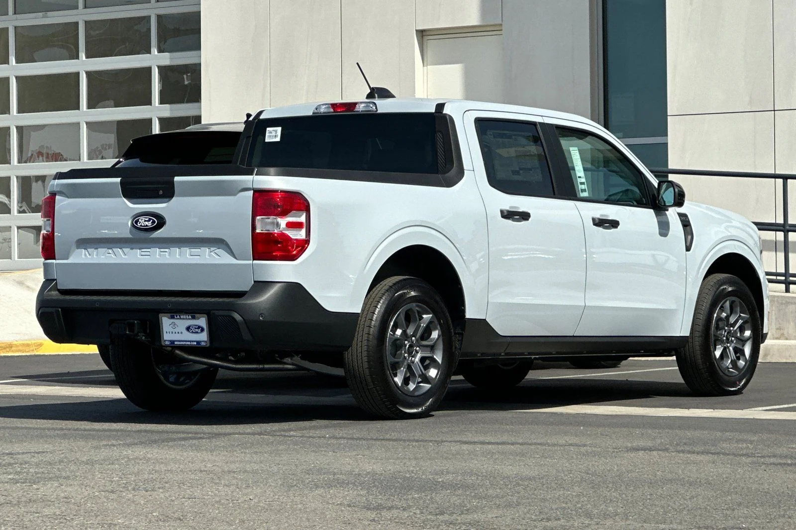 New 2026 Space White Metallic Ford XLT image 3