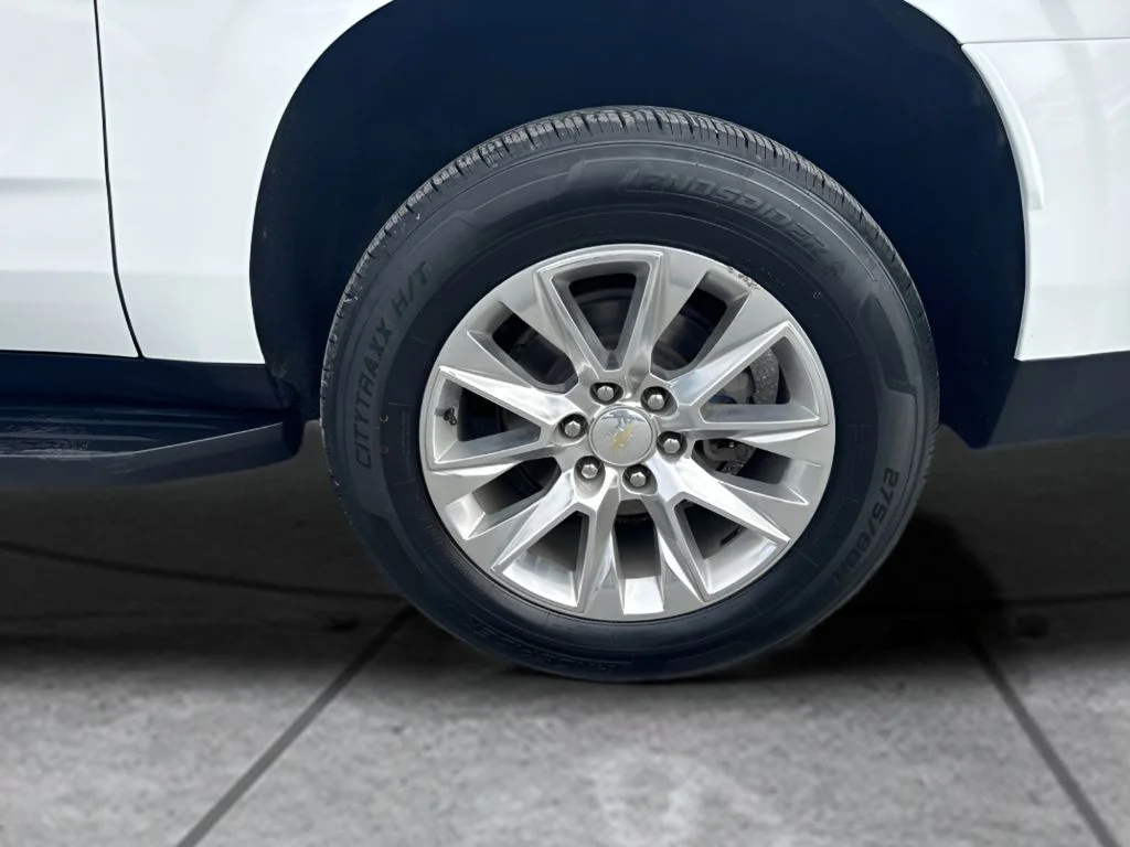 Used 2023 White Chevrolet Premier image 35