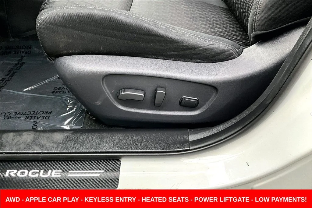 Used 2019 White Nissan SV image 42
